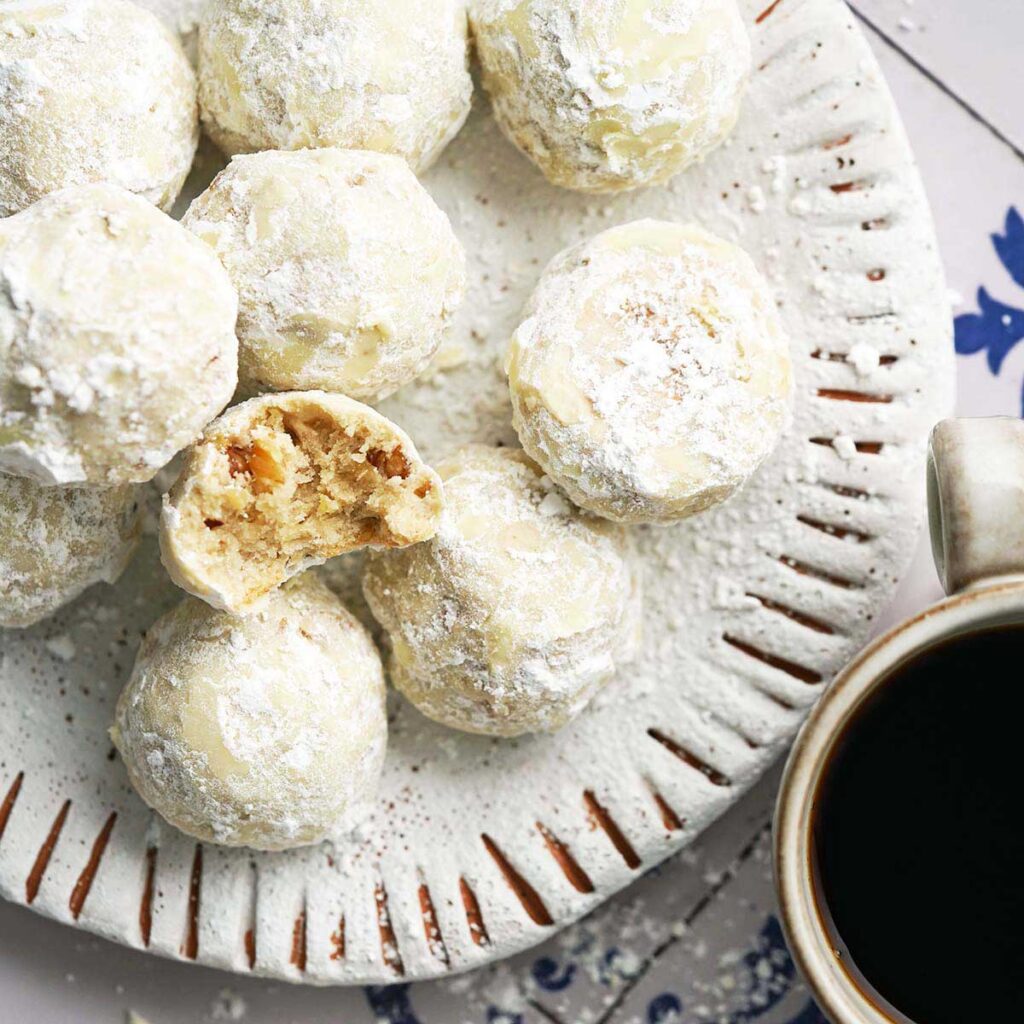 sourdough discard snowball cookies or russian tea cakes